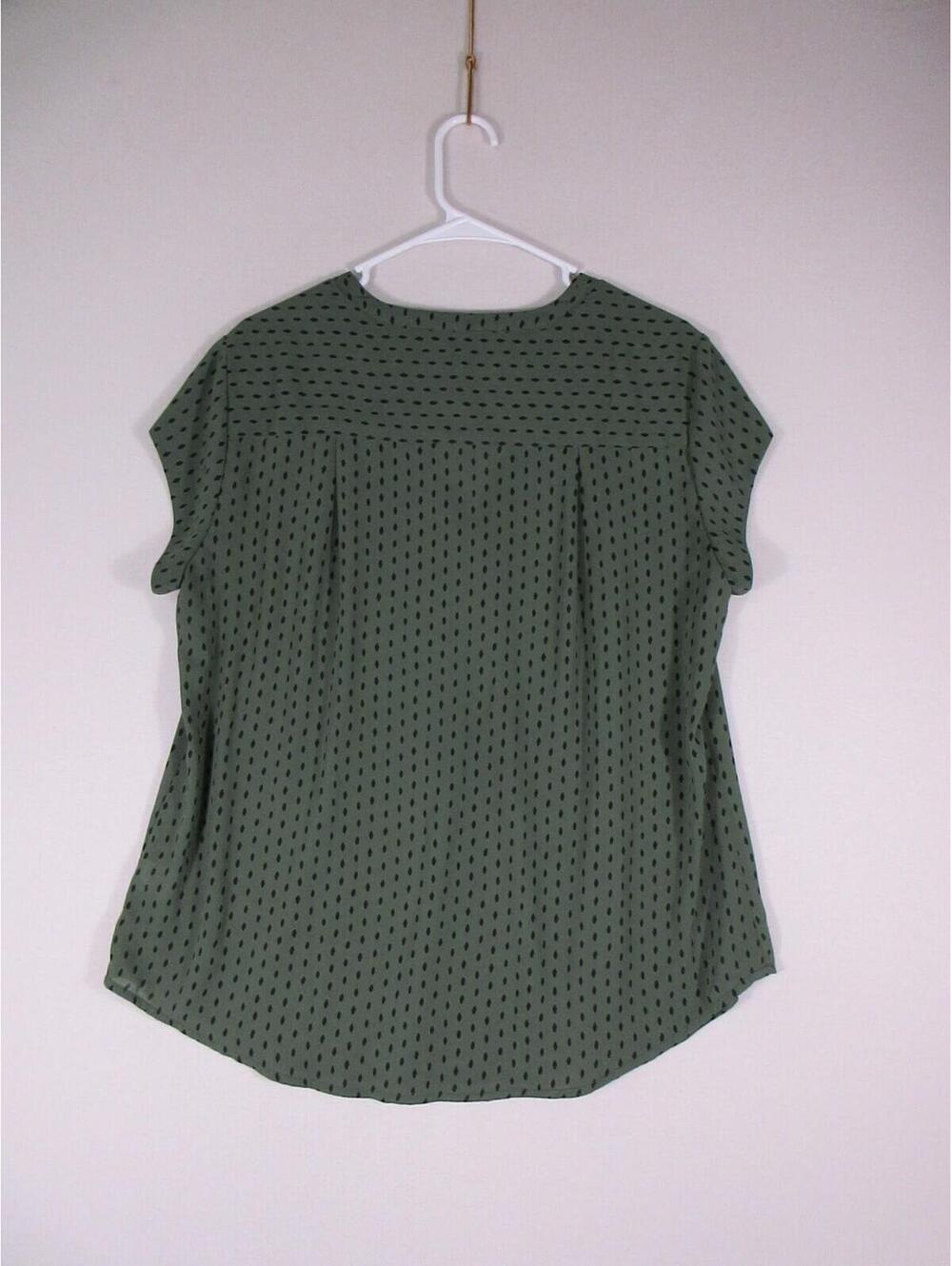 Fun2fun Womens V-Neck Top Blouse Polka Dots Cap Sleeve Size XL Green - Picture 5 of 6